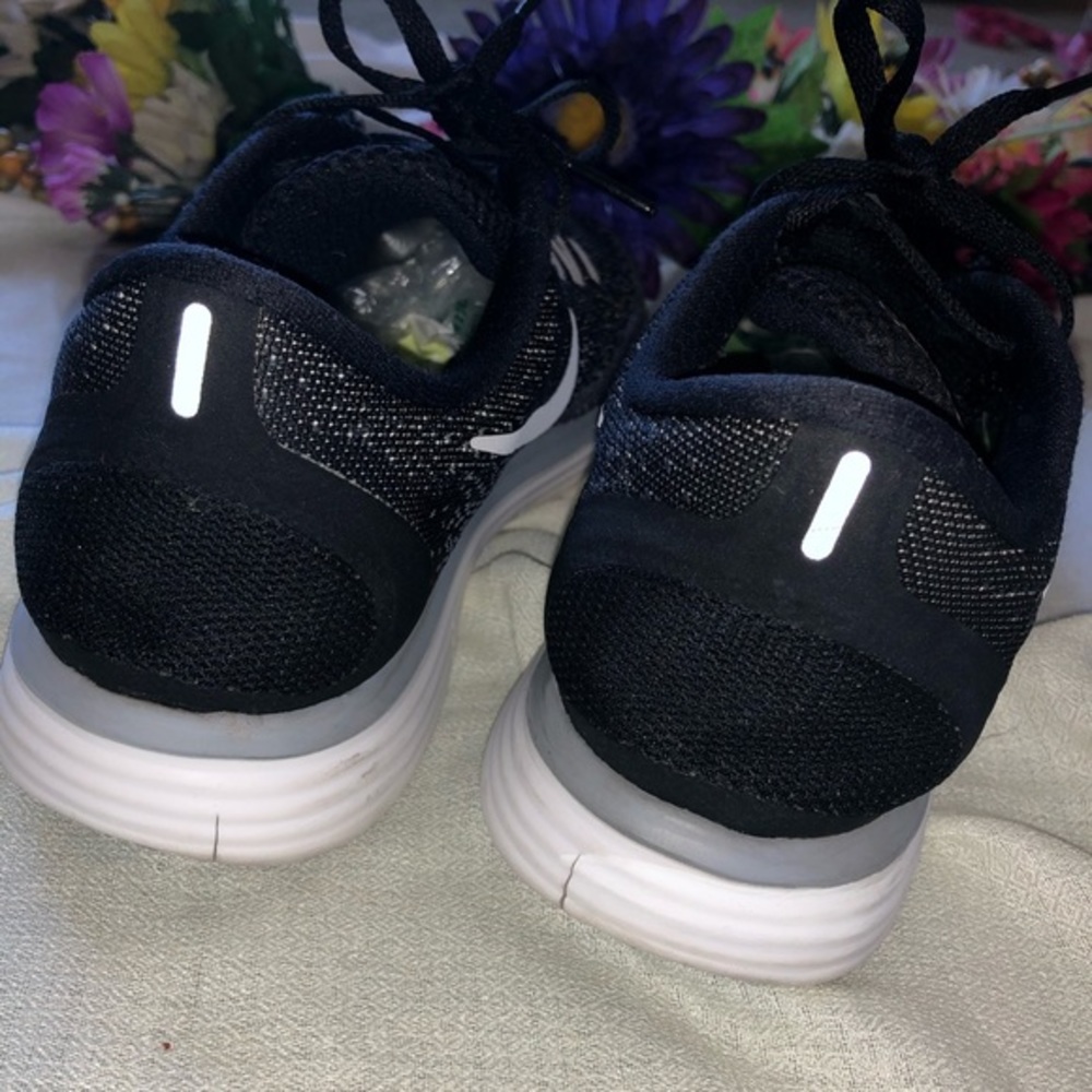 Nike Womens Shoes Sz. 8 - Picture 8 of 8